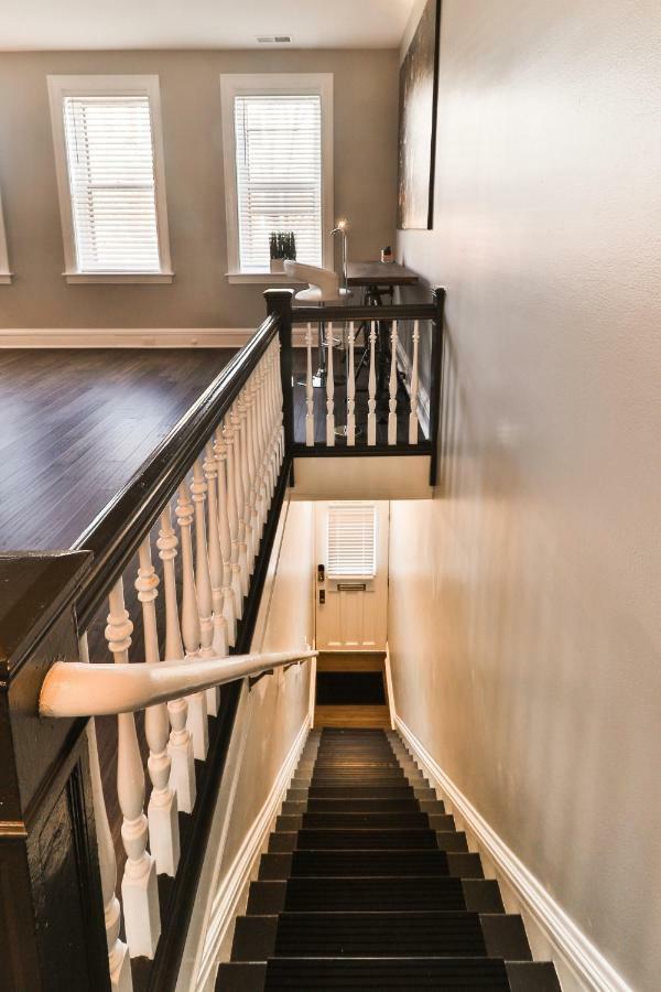 Luxury Apt W/ Spectrum Mood Lighting - Historic Cherokee Street Antique Row Maryland Heights Exteriér fotografie