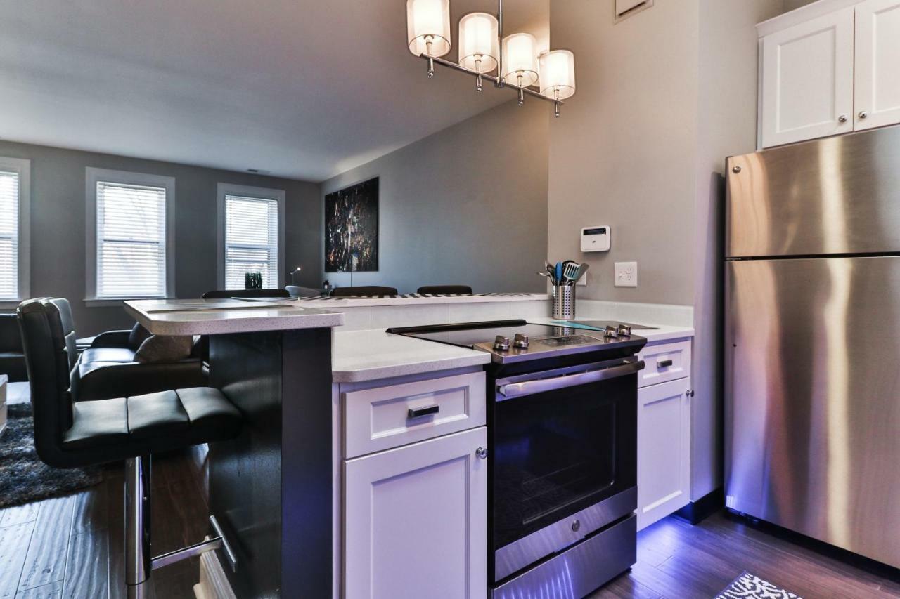 Luxury Apt W/ Spectrum Mood Lighting - Historic Cherokee Street Antique Row Maryland Heights Exteriér fotografie